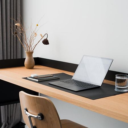 Ebb-ダニーデン エクステリア 写真 A desk pad